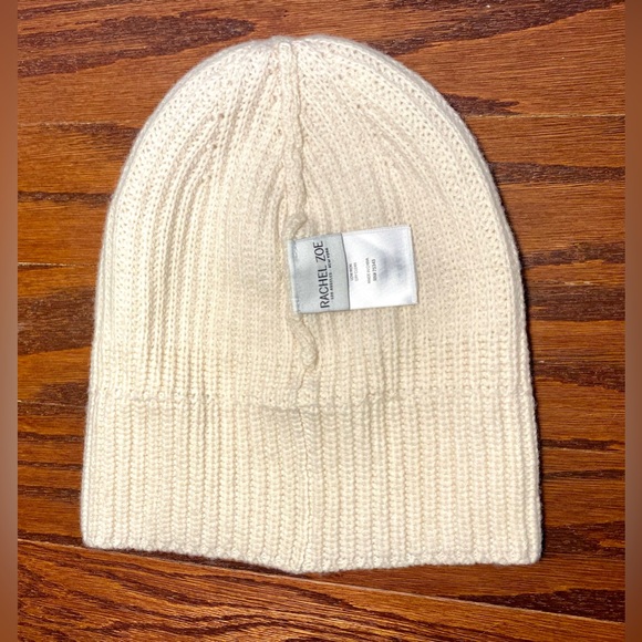 Knitted 100% Wool Beanie Hat from Rachel Zoe beige/ off white - Picture 8 of 9
